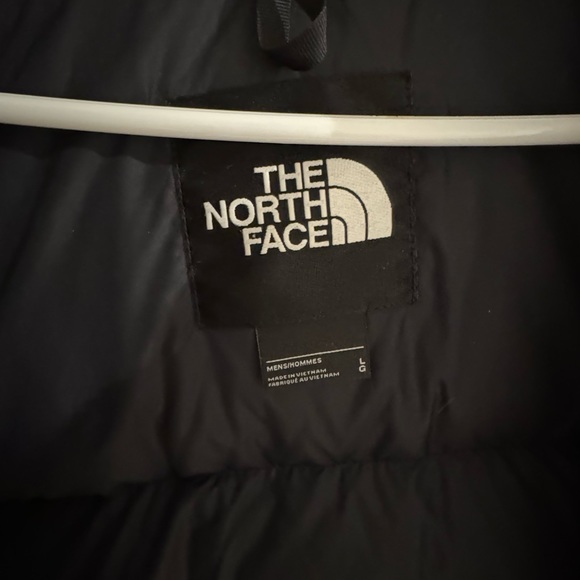 Men’s North Face Nuptse 700 Puffer Jacket - Picture 3 of 7